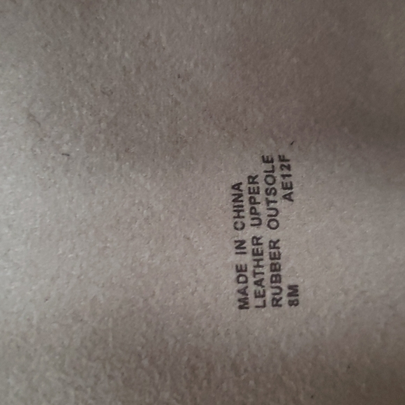 Boots - Picture 6 of 7